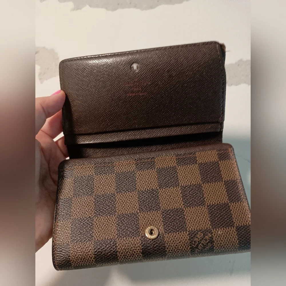 Louis Vuitton Damier Ebene Canvas PorteMonnaie Billets Tresor Wallet